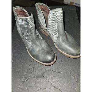 Size 7‎ Roan Leather Booties